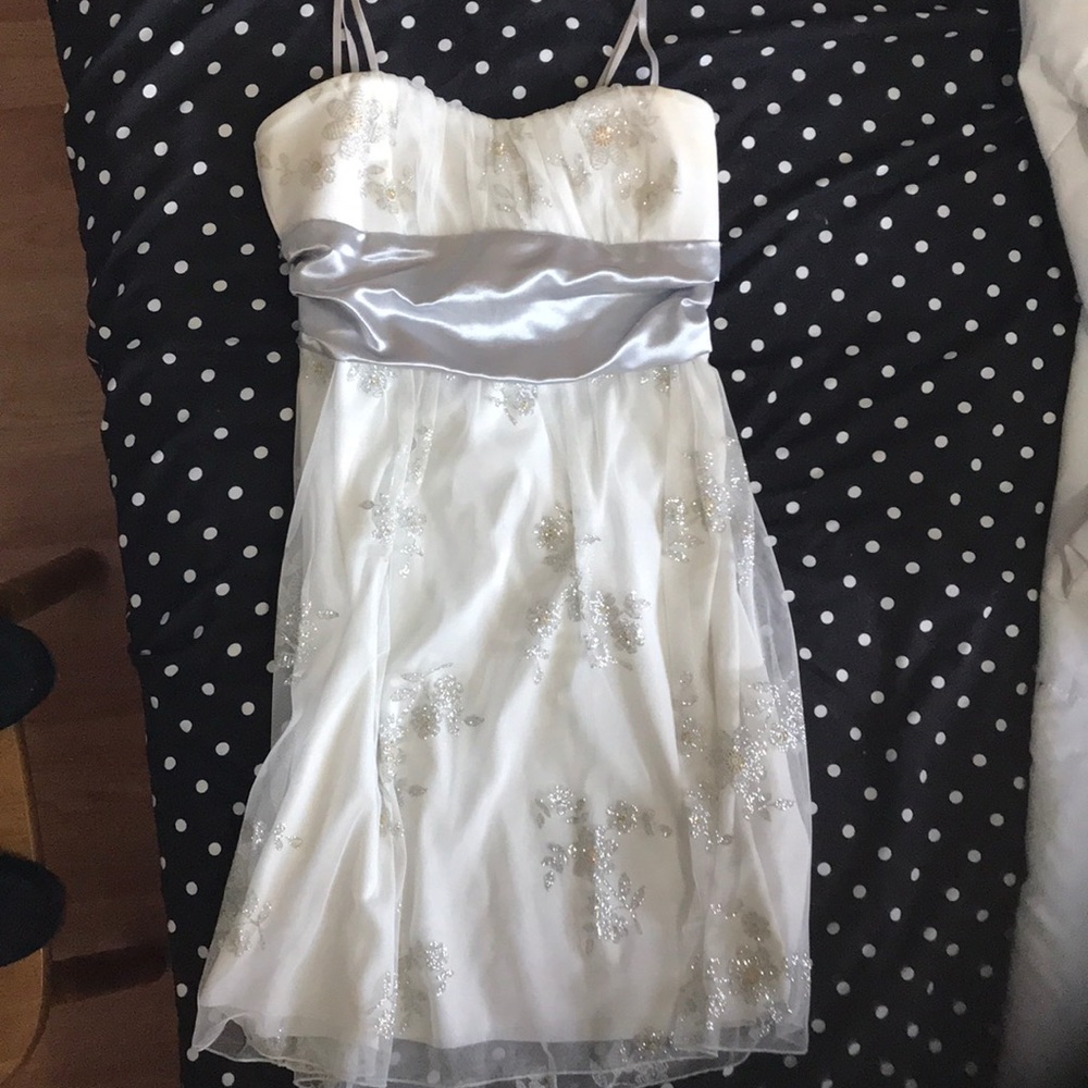 Semi dress